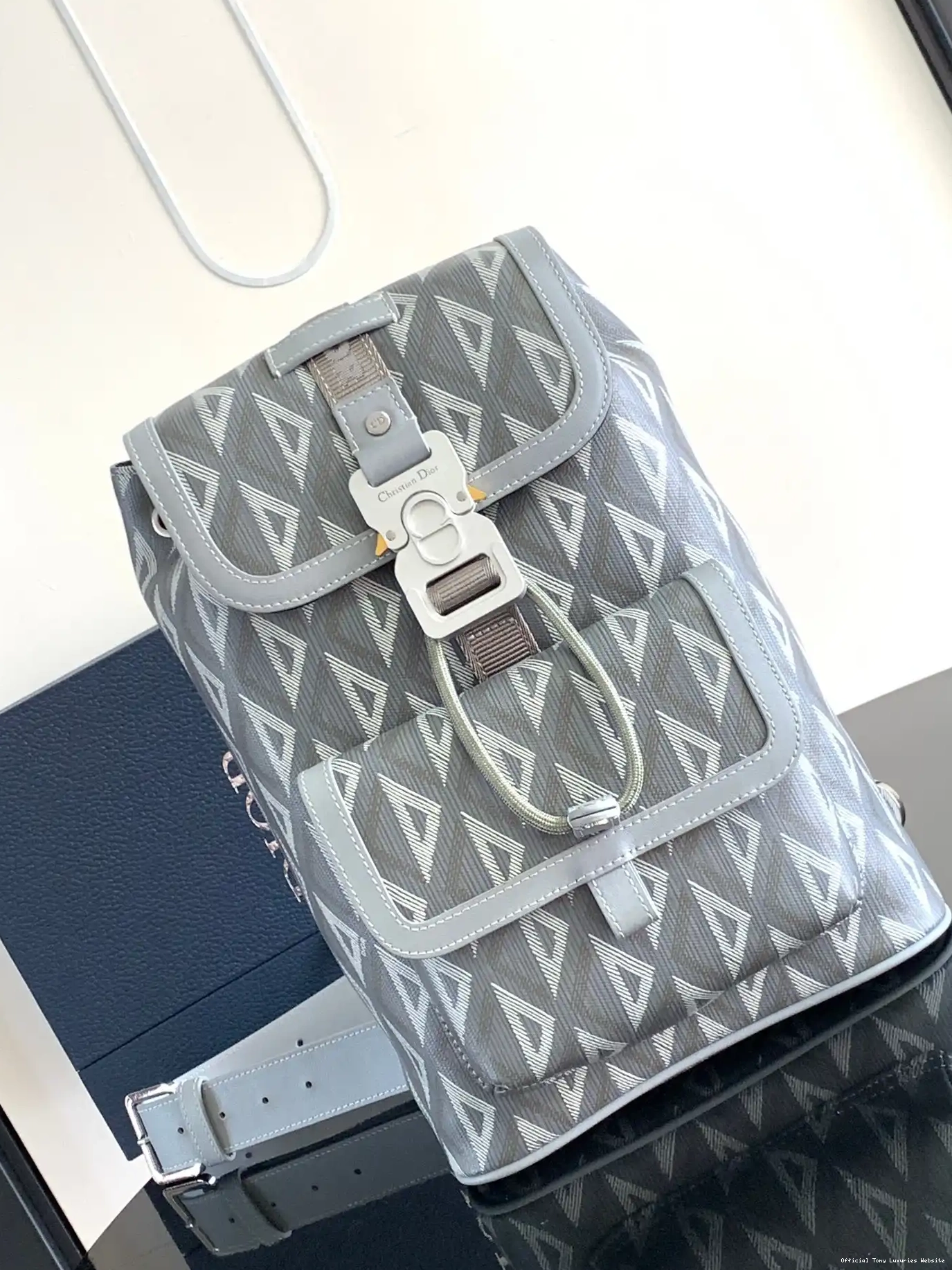 The Bag Road Sling Hit diro 0522